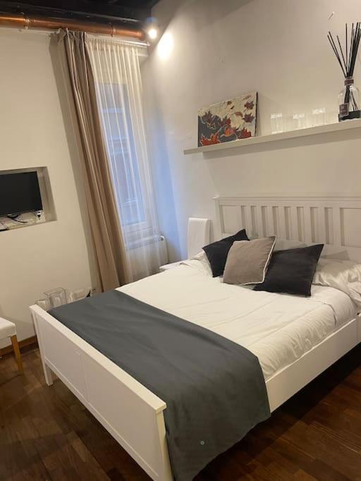 Apartment Tata Monti Rom