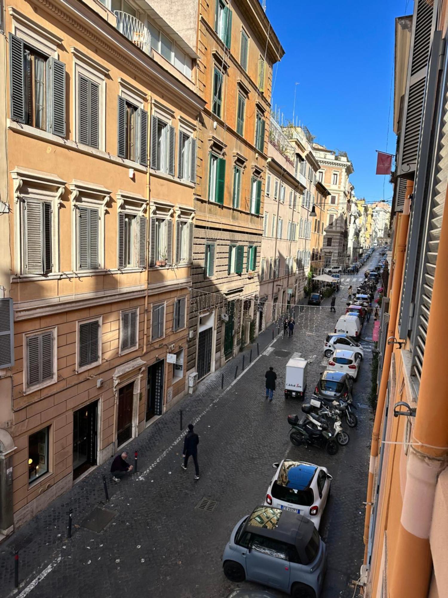 Apartment Tata Monti Rom